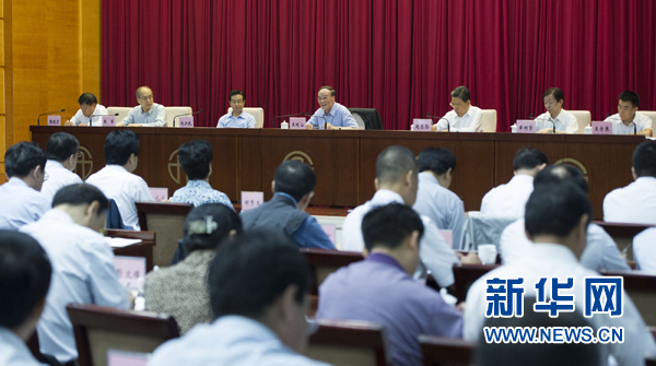 7月16日，中共中央政治局常委、中央紀委書記、中央巡視工作領(lǐng)導小組組長王岐山在北京出席2014年中央第二輪巡視工作動員部署會并講話。新華社記者黃敬文 攝 