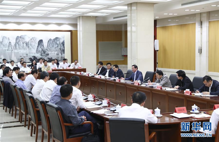 9月21日，中宣部在北京召開中央媒體駐外機(jī)構(gòu)外宣工作座談會。中共中央政治局委員、中央書記處書記、中宣部部長劉奇葆出席座談會并講話。新華社記者 謝環(huán)馳 攝 