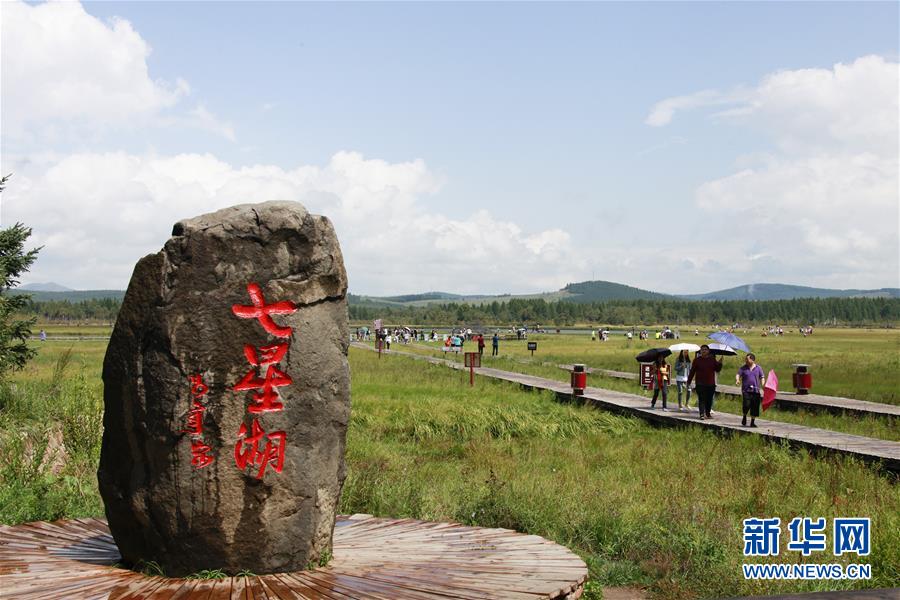 （新華全媒頭條·圖文互動(dòng)）（1）那一抹綠色，走進(jìn)越來越多人心里——河北塞罕壩續(xù)寫新時(shí)代綠色傳奇
