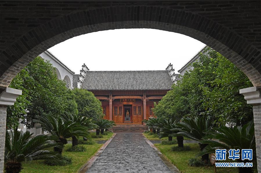 （慶祝改革開放40周年基層行·學(xué)校篇·圖文互動）（6）白鷺洲中學(xué)40年:書院教育的時(shí)代探索
