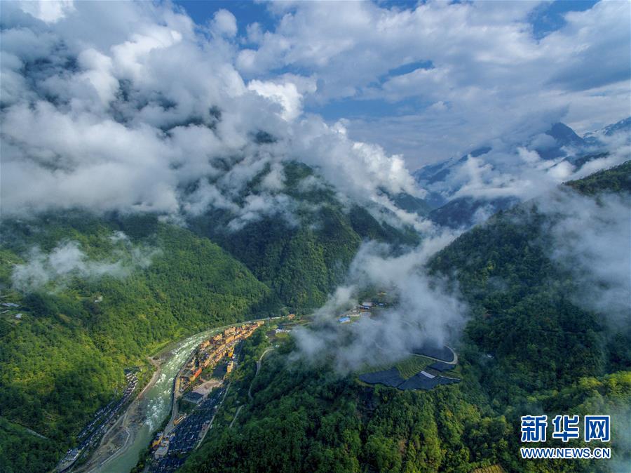 （直過民族脫貧攻堅(jiān)·圖文互動(dòng)）（2）滿目青山變成“綠色銀行”——我國獨(dú)龍族人民走出綠色脫貧之路