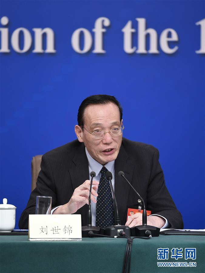 （兩會(huì)·XHDW）（3）政協(xié)委員談優(yōu)化營商環(huán)境、促進(jìn)民營經(jīng)濟(jì)高質(zhì)量發(fā)展