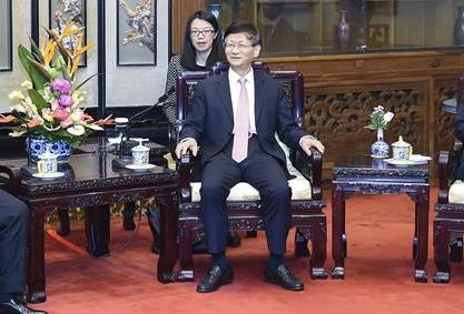 孟建柱會(huì)見泰國第一副總理兼國防部長(zhǎng)巴維
