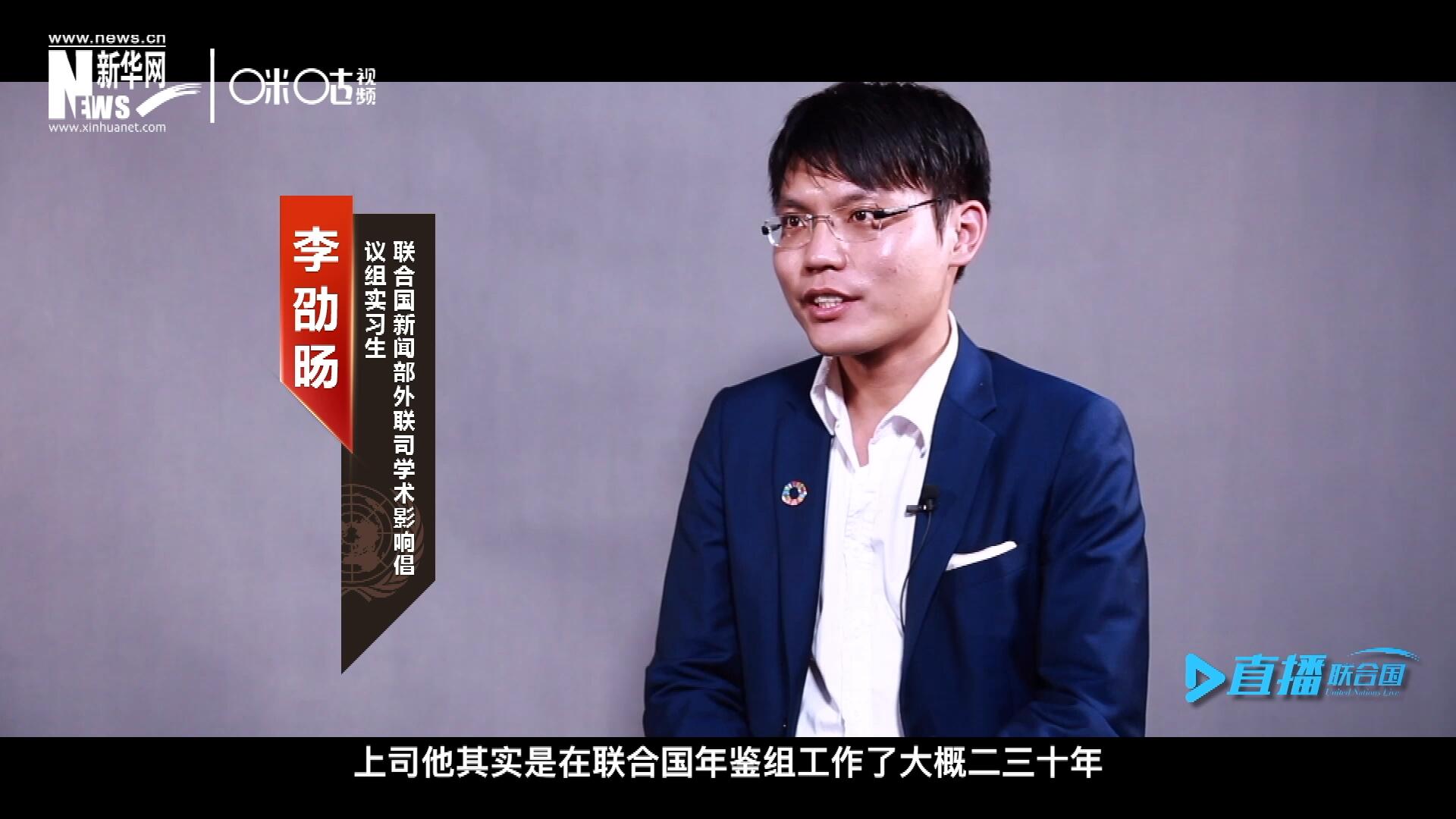 “我?guī)缀跛械膯卧~都是錯的，在他眼里。那么我就只能不斷地去培訓(xùn)自己，讓自己的用詞表達(dá)更加精確。” 