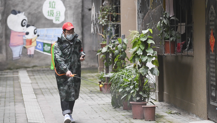 辛識平：致敬！按下“快進(jìn)鍵”的平凡英雄