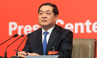 山東省經(jīng)濟(jì)和信息化委員會黨組書記、主任錢煥濤