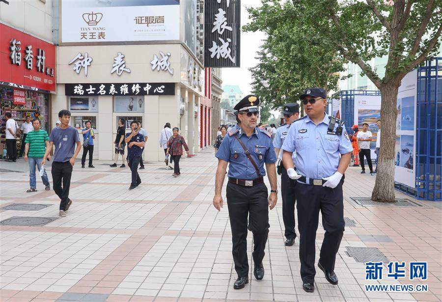 （圖文互動）（1）中意警方啟動第三次在華警務聯(lián)合巡邏
